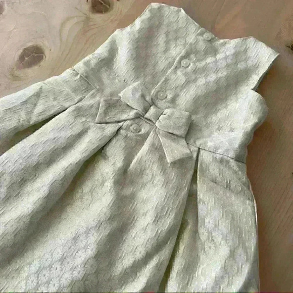 NWOT Carter’s Baby Girl Fancy Formal Dress Ivory Gold Floral 9 Months - Picture 6 of 8